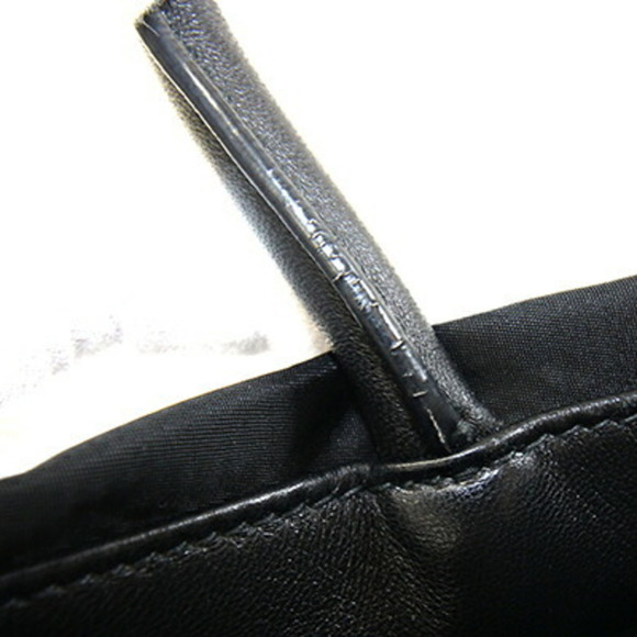 PRADA Black Leather Shoulder Bag - Picture 8 of 10